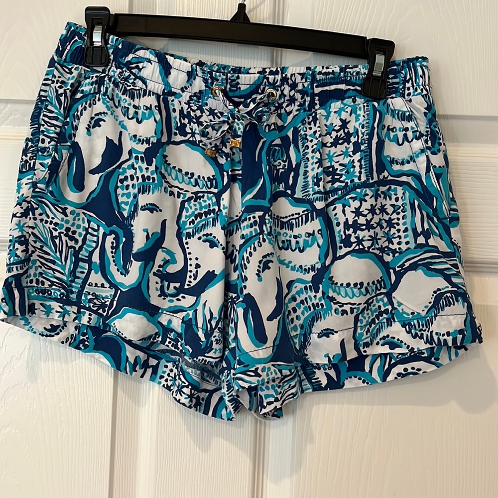 Lilly Pulitzer shorts. In excellent condition.